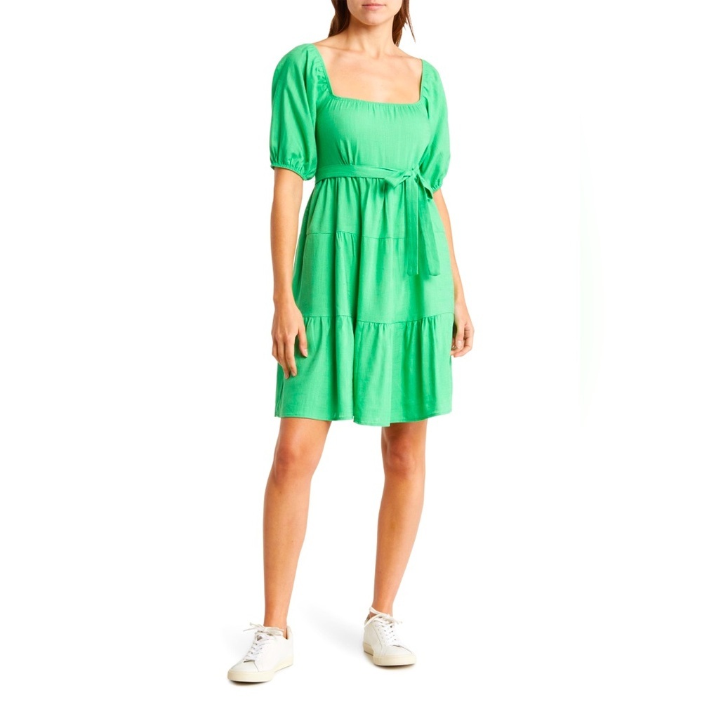 Puff Sleeve Tiered Dress​
